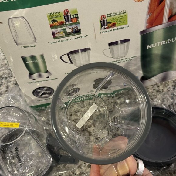 NutriBullet Magic Bullet NB-101B Replacement Parts- Blade Cups Lids Recipe Book - Picture 12 of 16